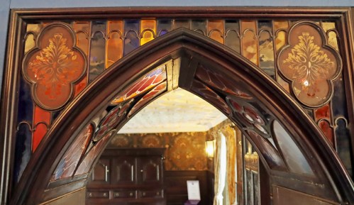 Prismatic arch, Plas Newydd, Llangollen